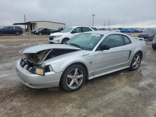 2004 Ford Mustang 