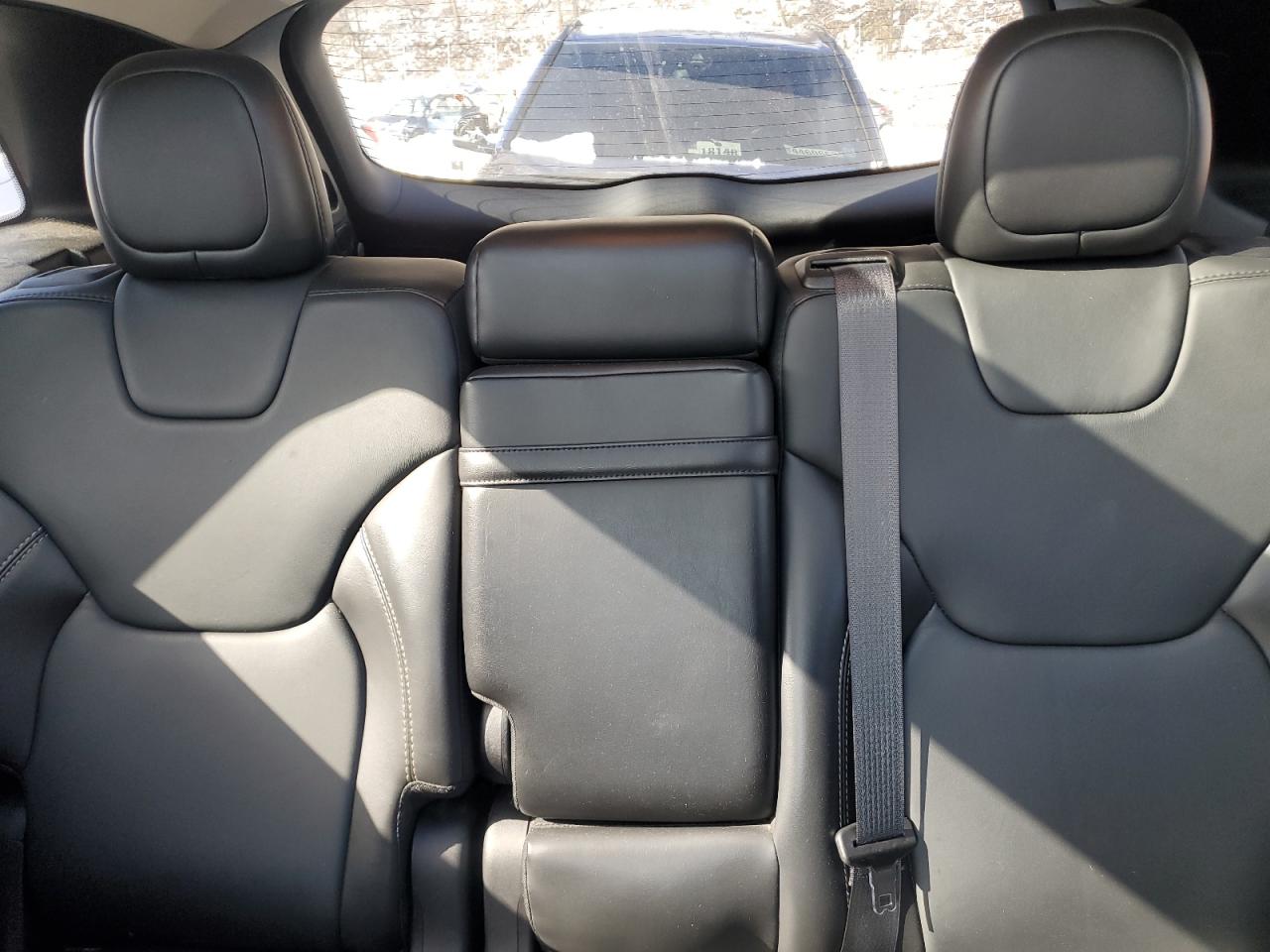2016 Jeep Grand Cherokee - Image 10