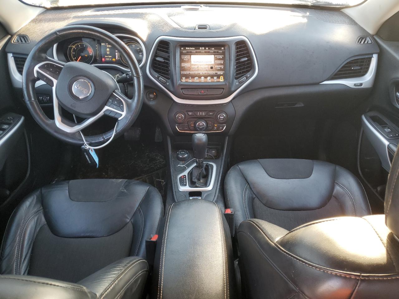 2018 Jeep Grand Cherokee - Image 8