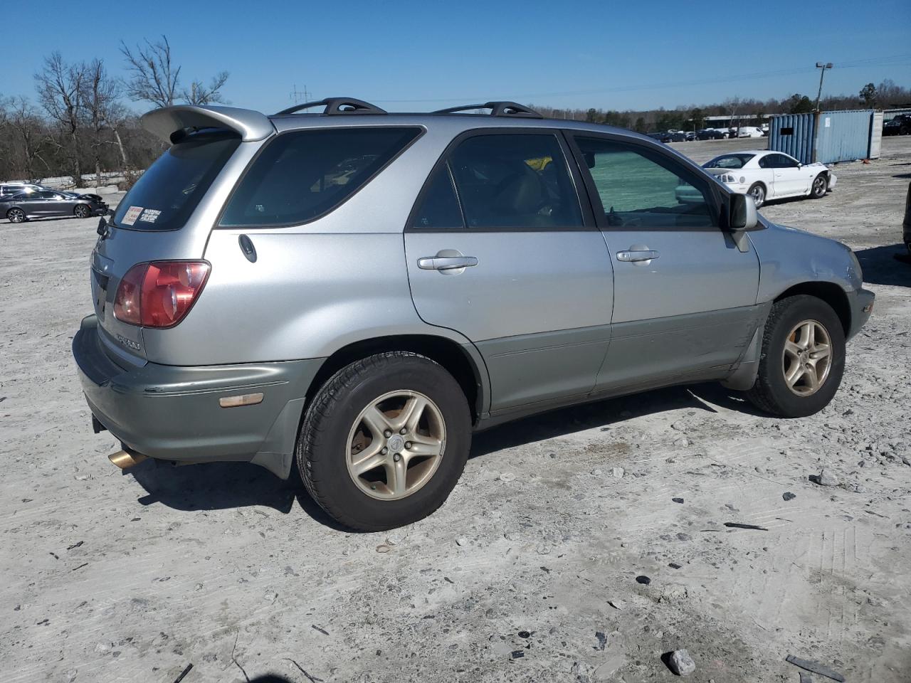 2000 Lexus RX - Image 3