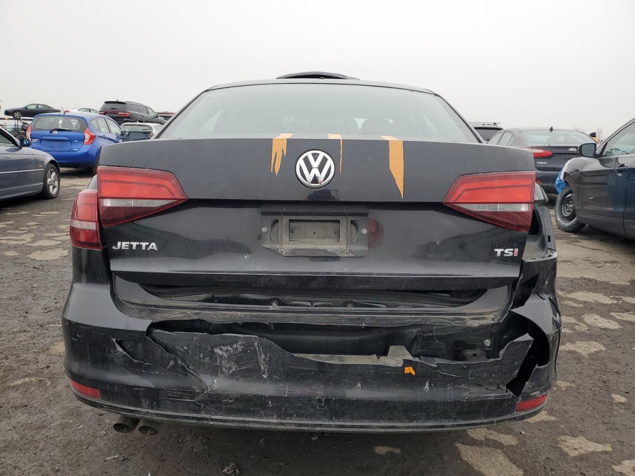 2016 Volkswagen Jetta - Image 6
