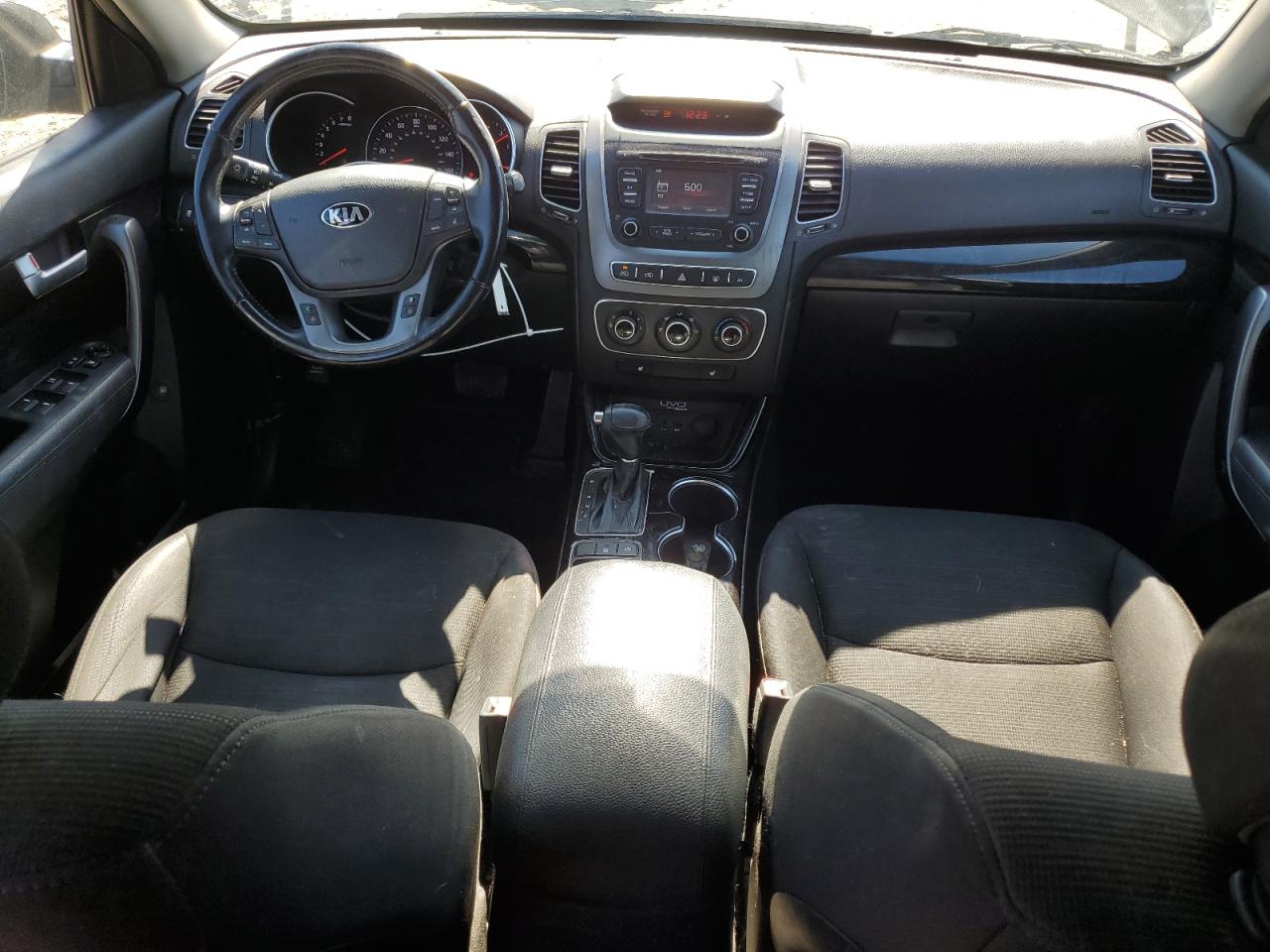 2014 Kia Sorento - Image 8