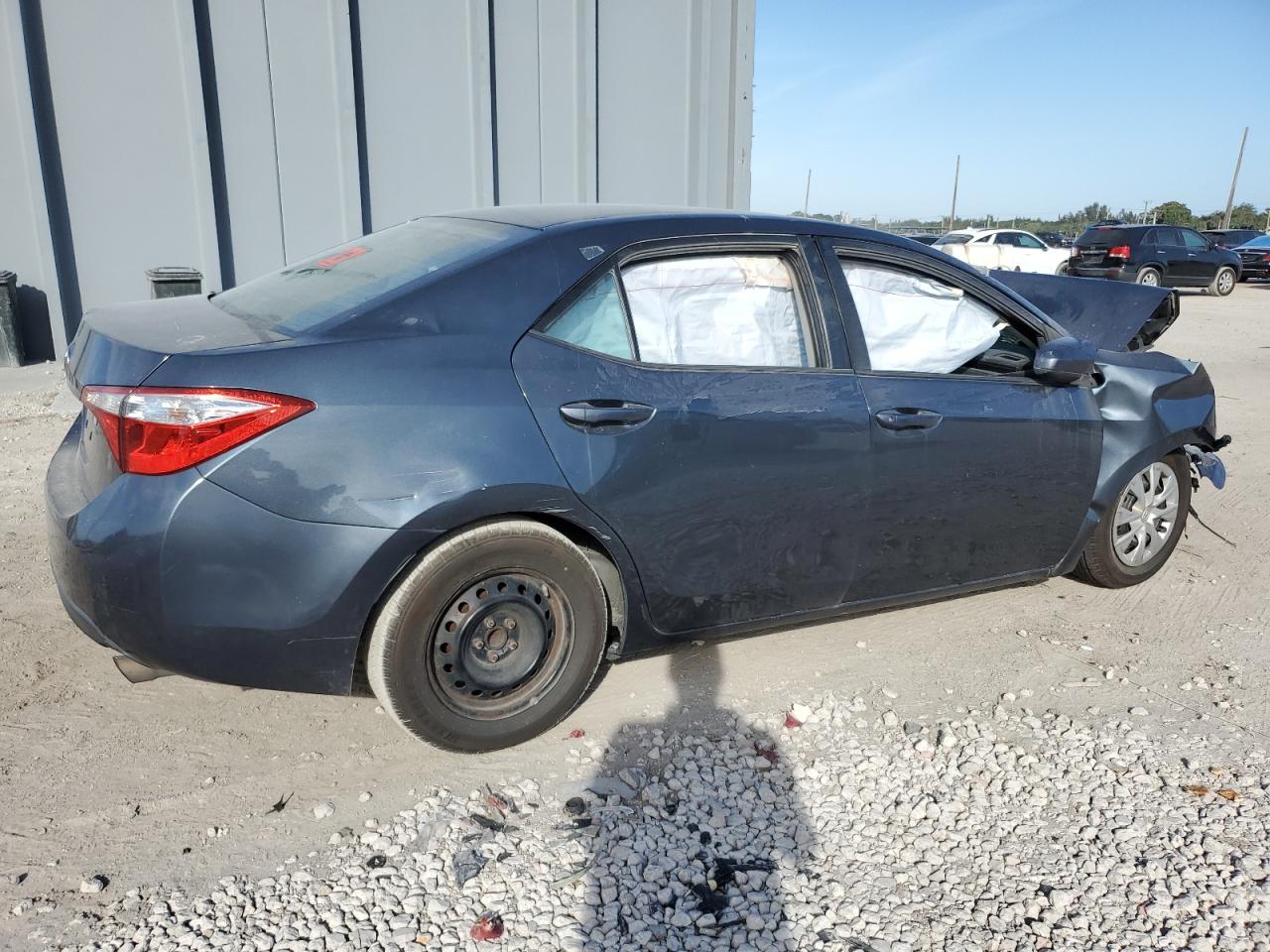 2016 Toyota Corolla - Image 3