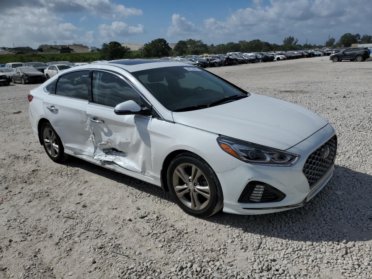 2019 Hyundai Sonata - Image 4