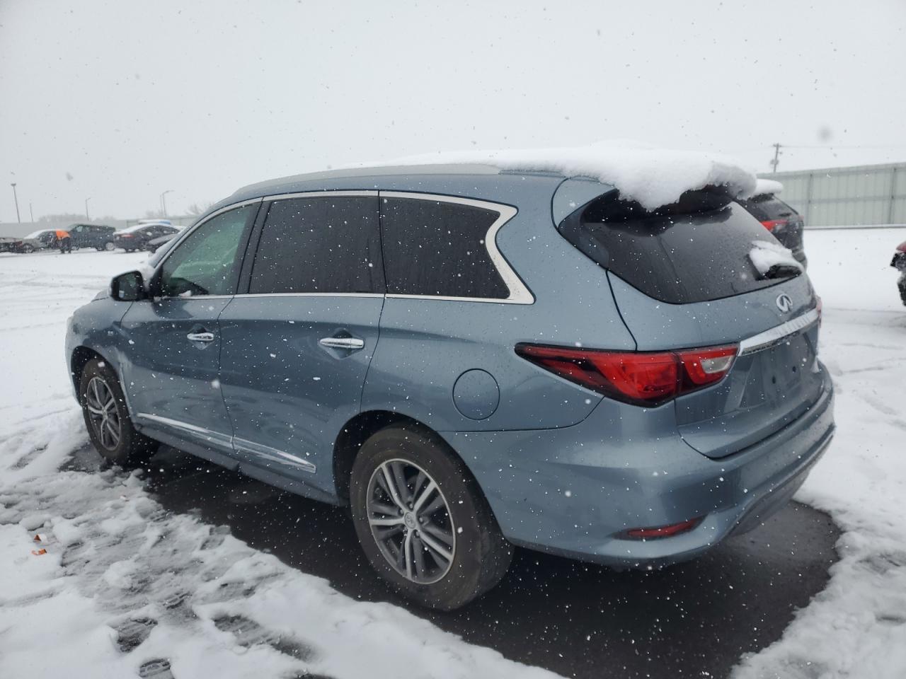 2017 Infiniti QX60 - Image 2