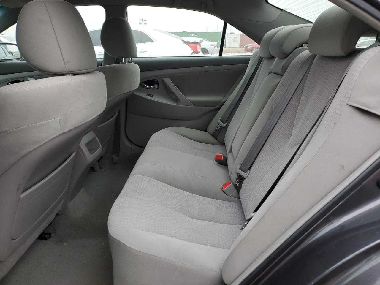 2011 Toyota Camry - Image 11