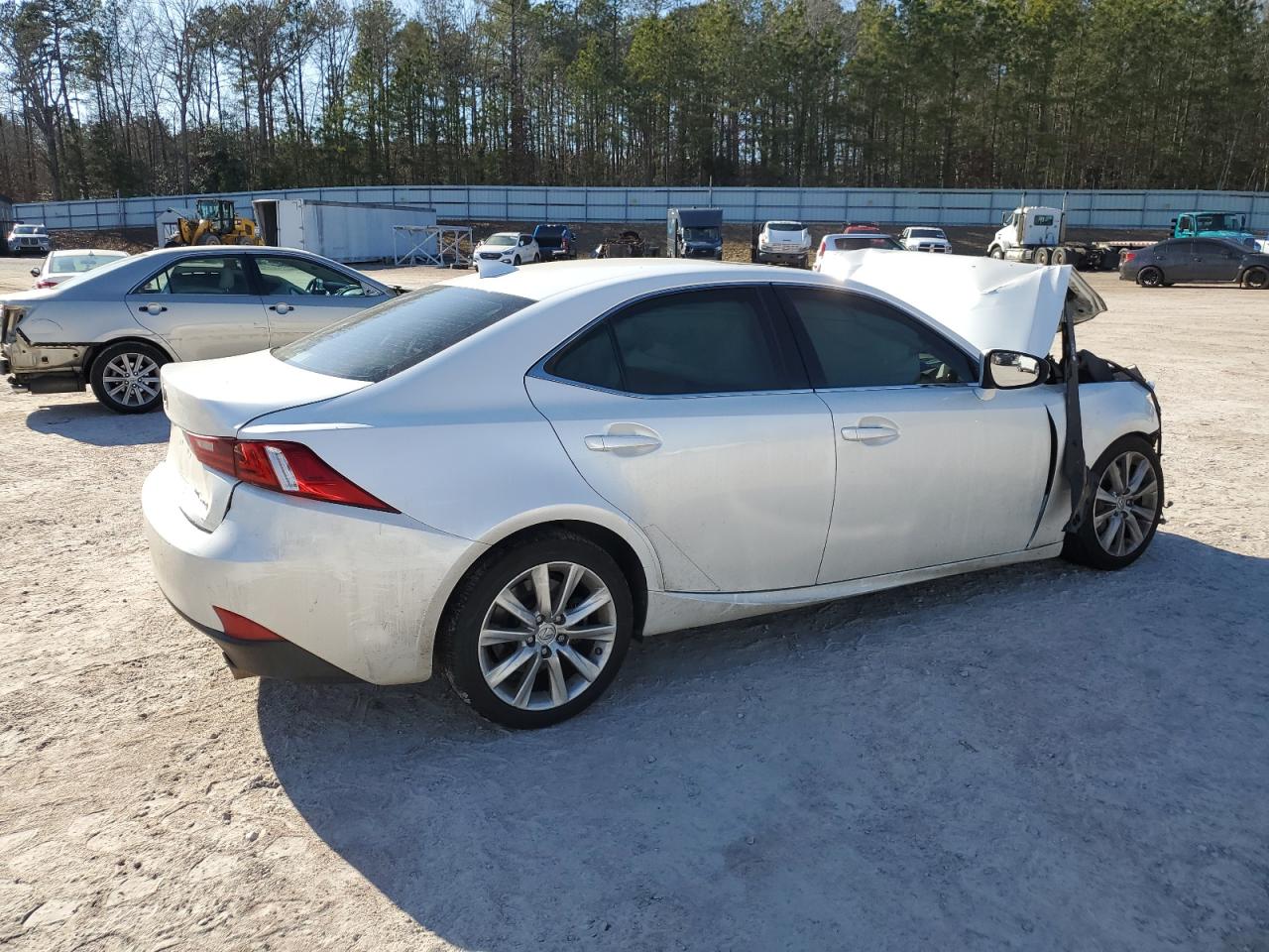 2016 Lexus IS - Image 3