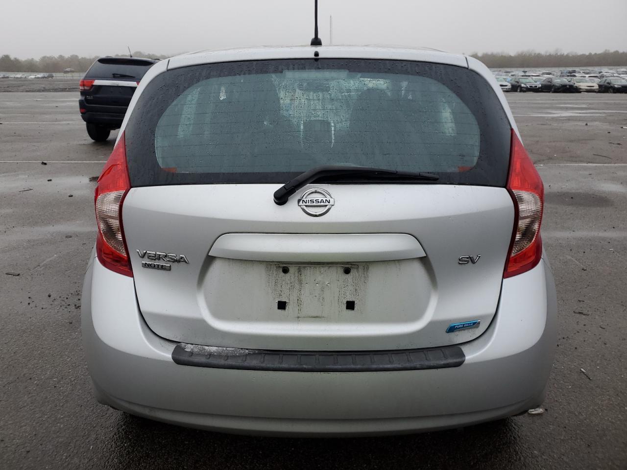 2015 Nissan Versa - Image 6
