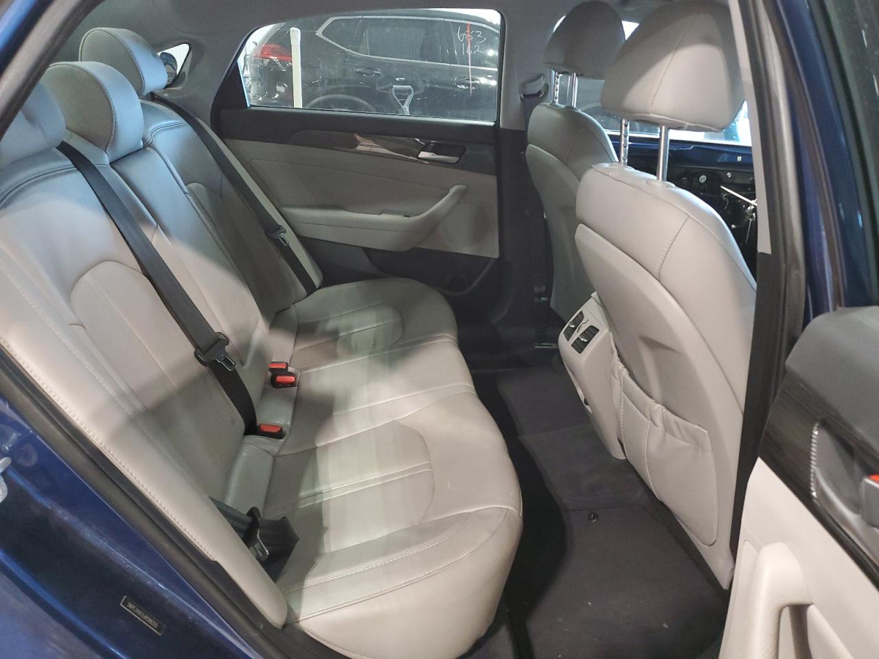 2018 Hyundai Sonata - Image 10