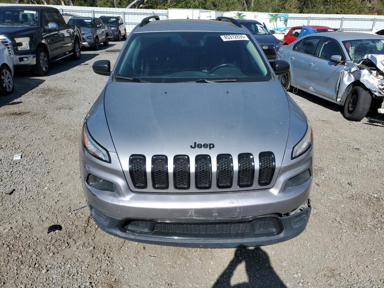 2016 Jeep Grand Cherokee - Image 5