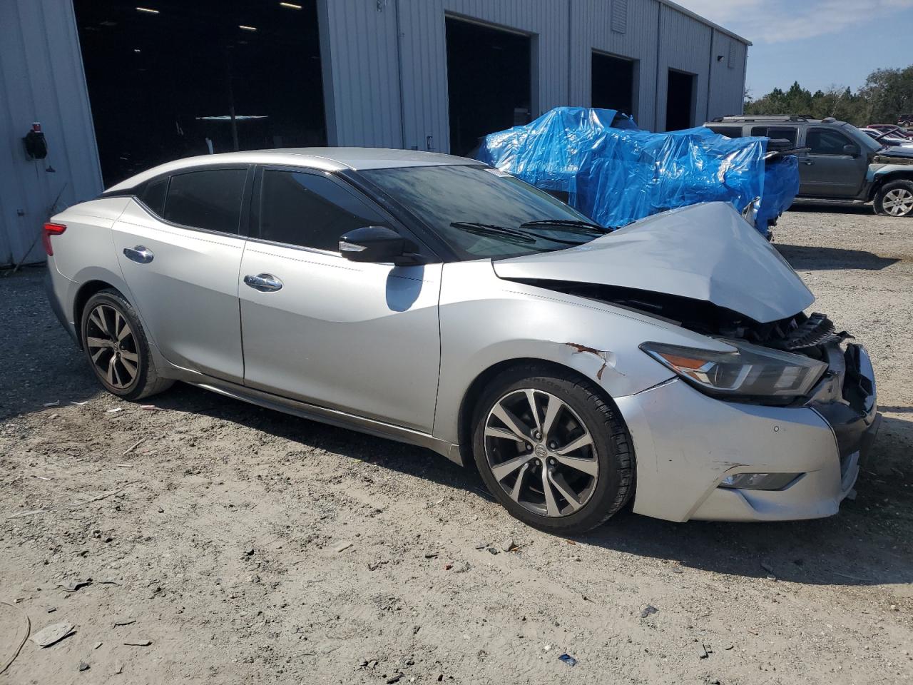 2017 Nissan Maxima - Image 4