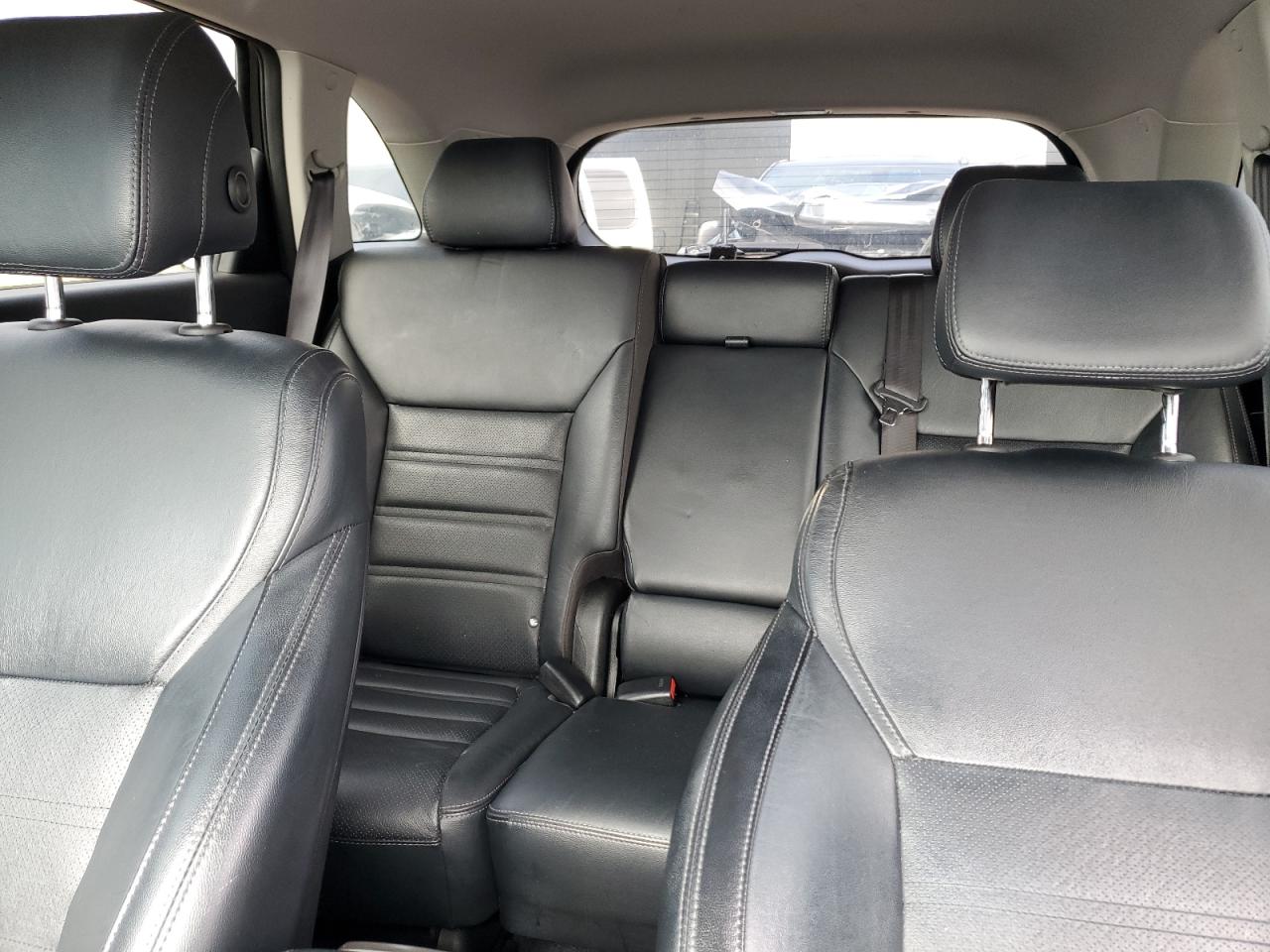 2017 Kia Sorento - Image 10