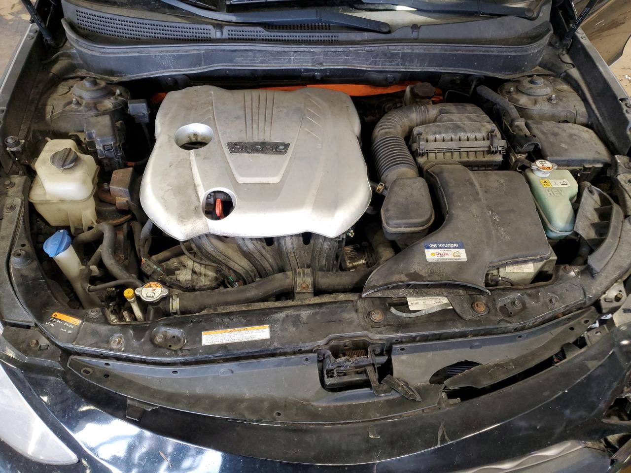2015 Hyundai Sonata - Image 11