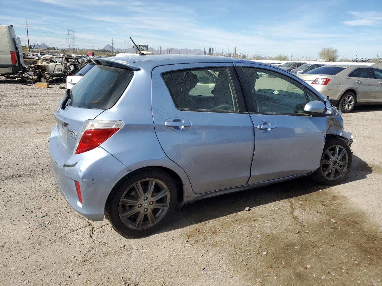 2014 Toyota Yaris - Image 3