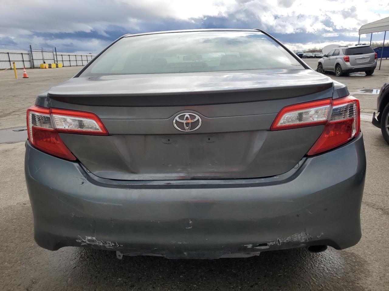 2013 Toyota Camry - Image 6