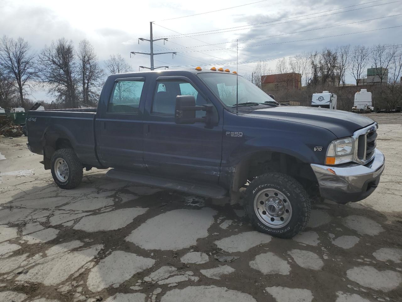2003 Ford F350 - Image 4