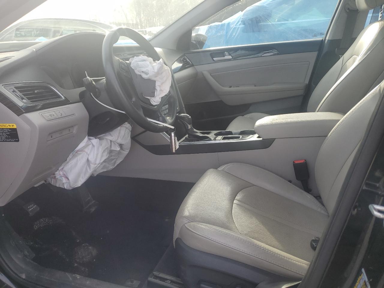 2016 Hyundai Sonata - Image 7