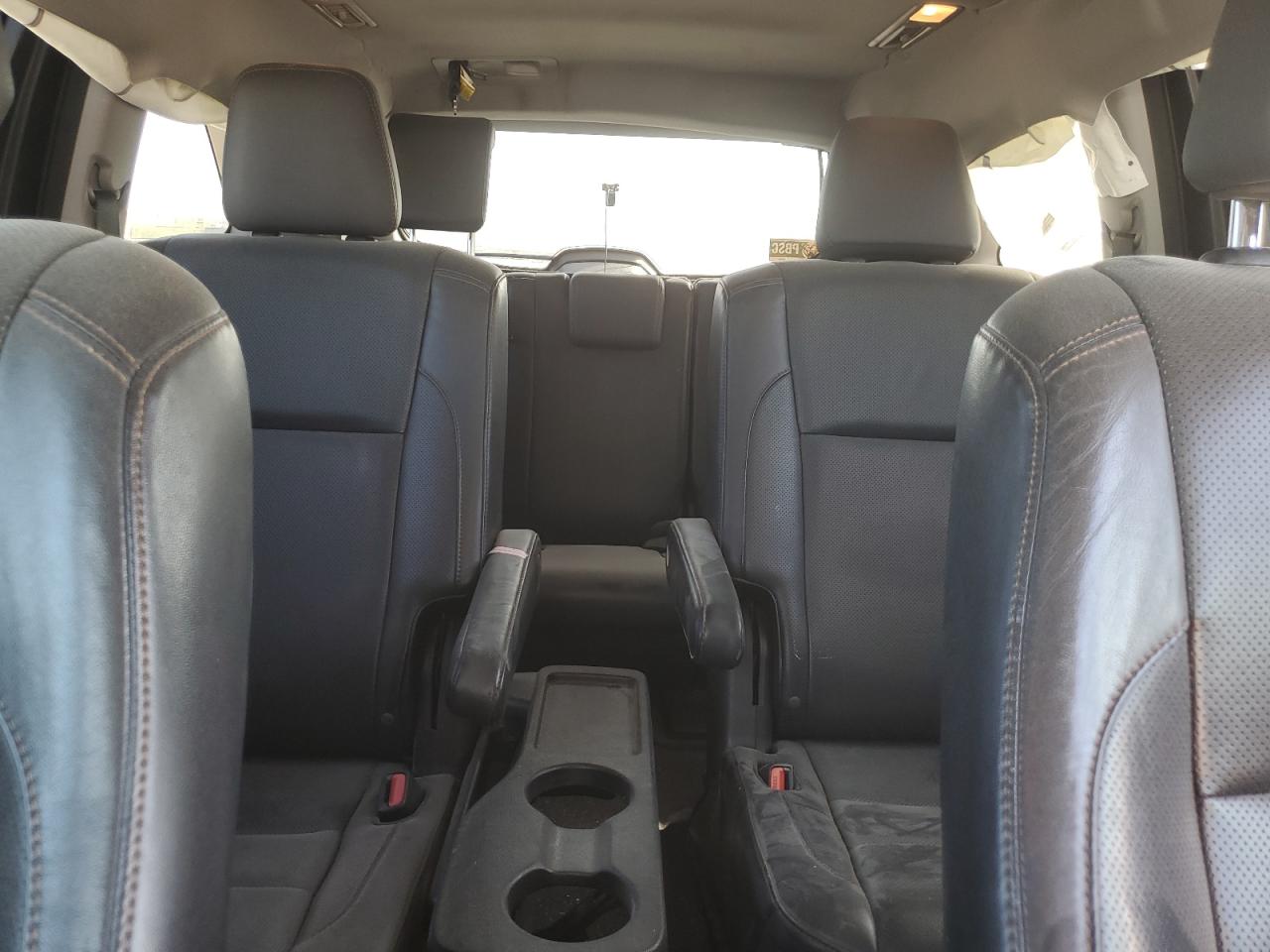 2015 Toyota Highlander - Image 10