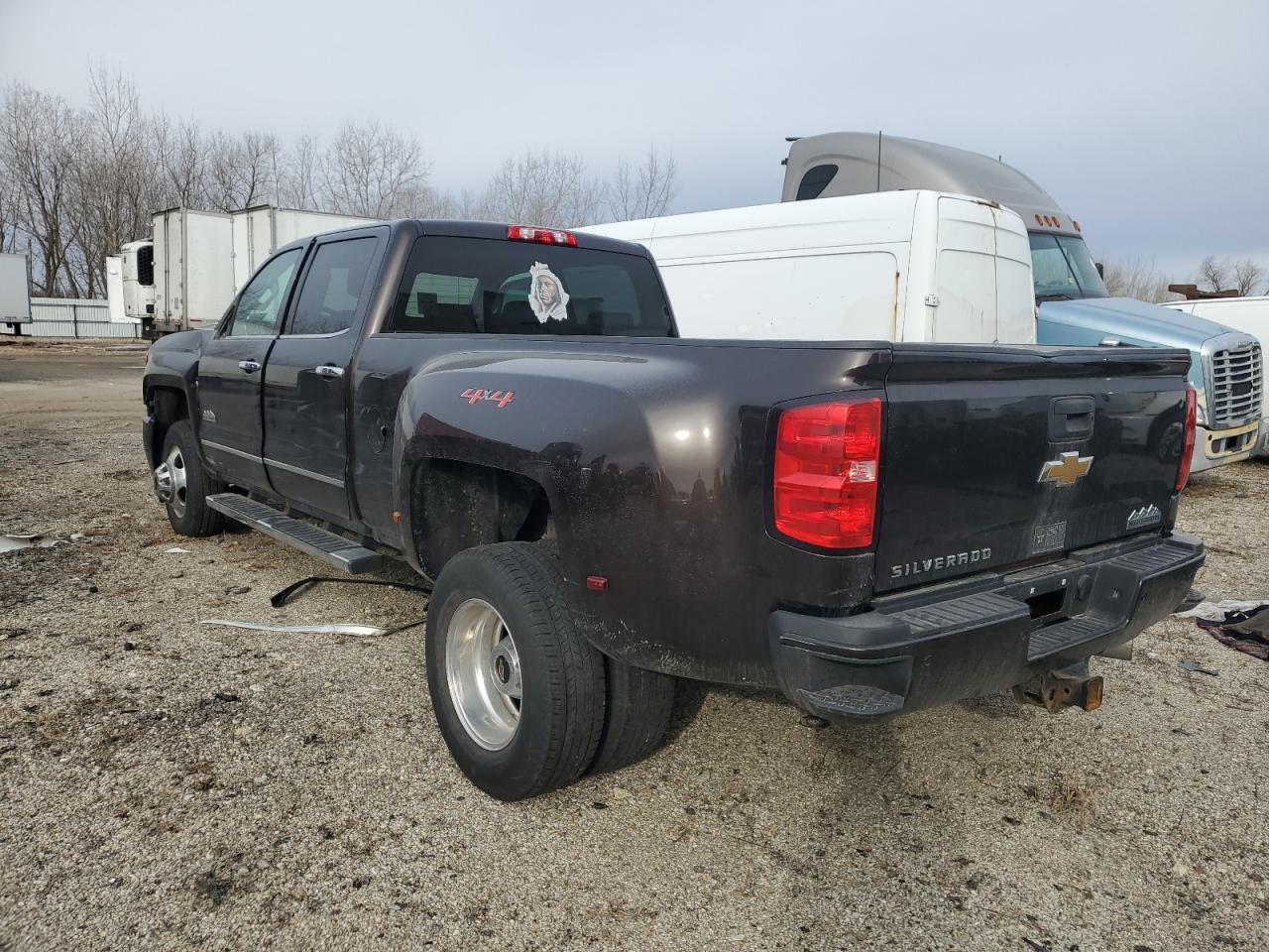 2018 Chevrolet Silverado - Image 2