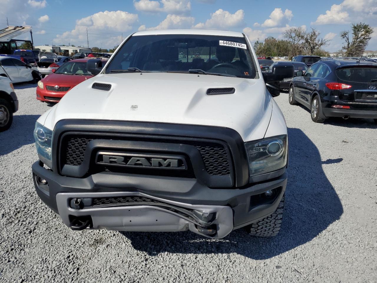 2016 RAM 1500 - Image 5