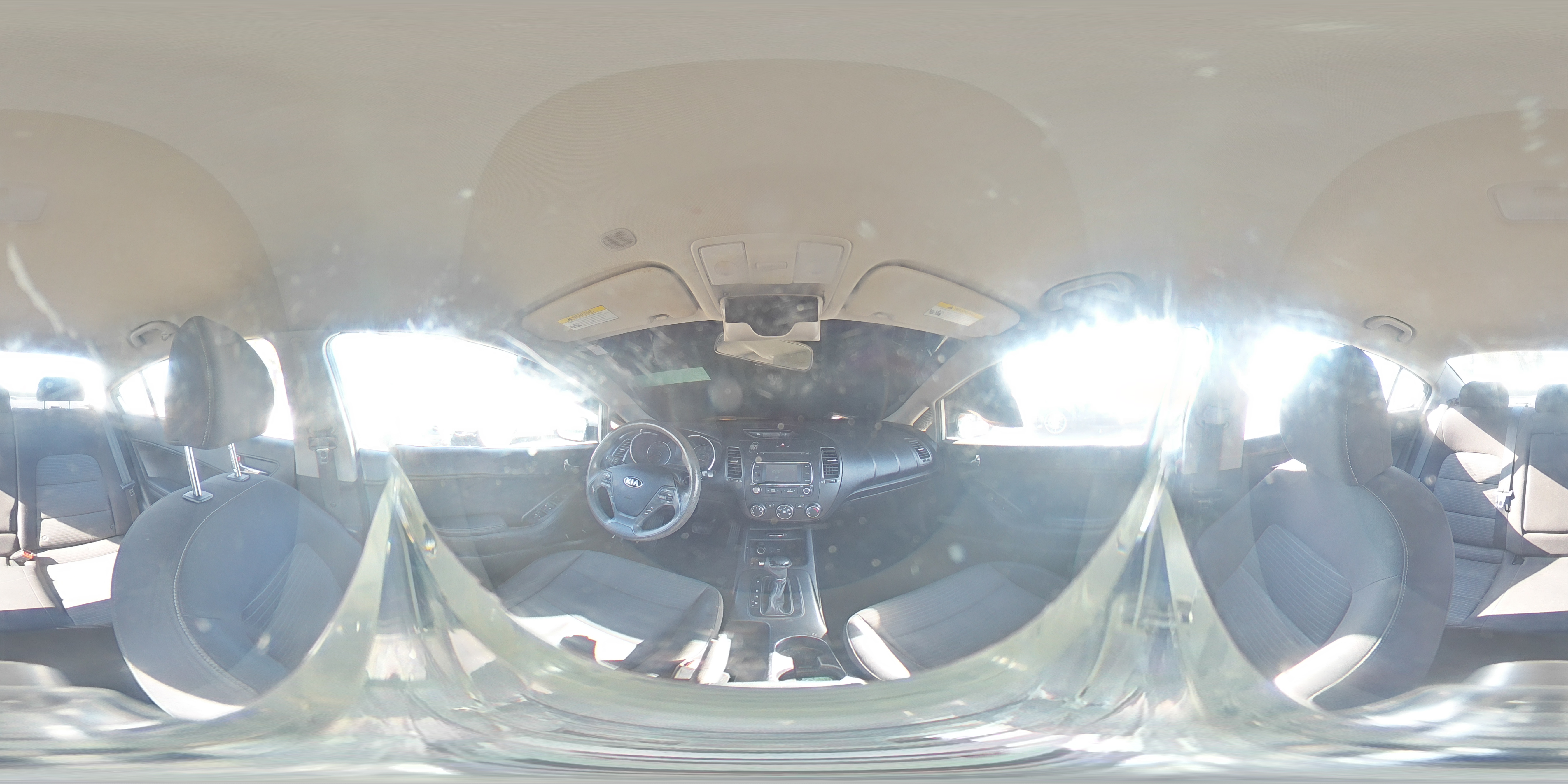 2016 Kia Forte - Image 13