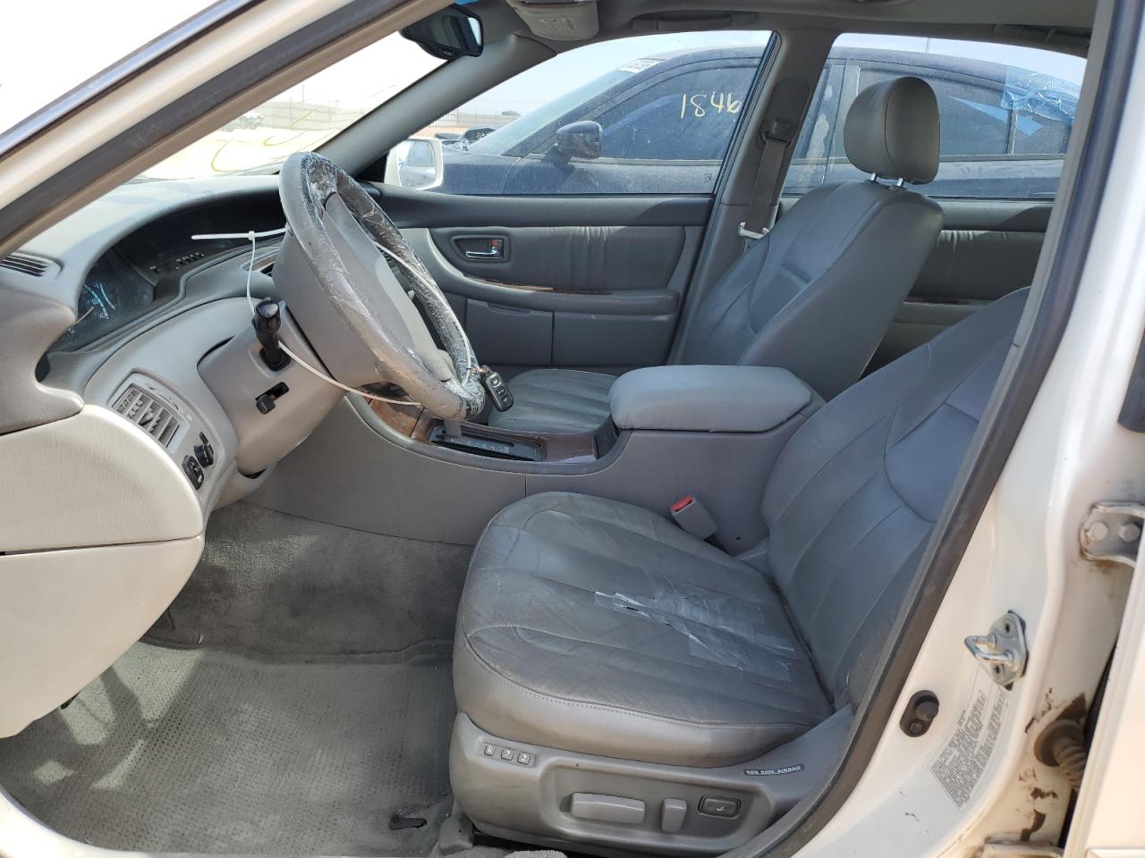 2000 Toyota Avalon - Image 7