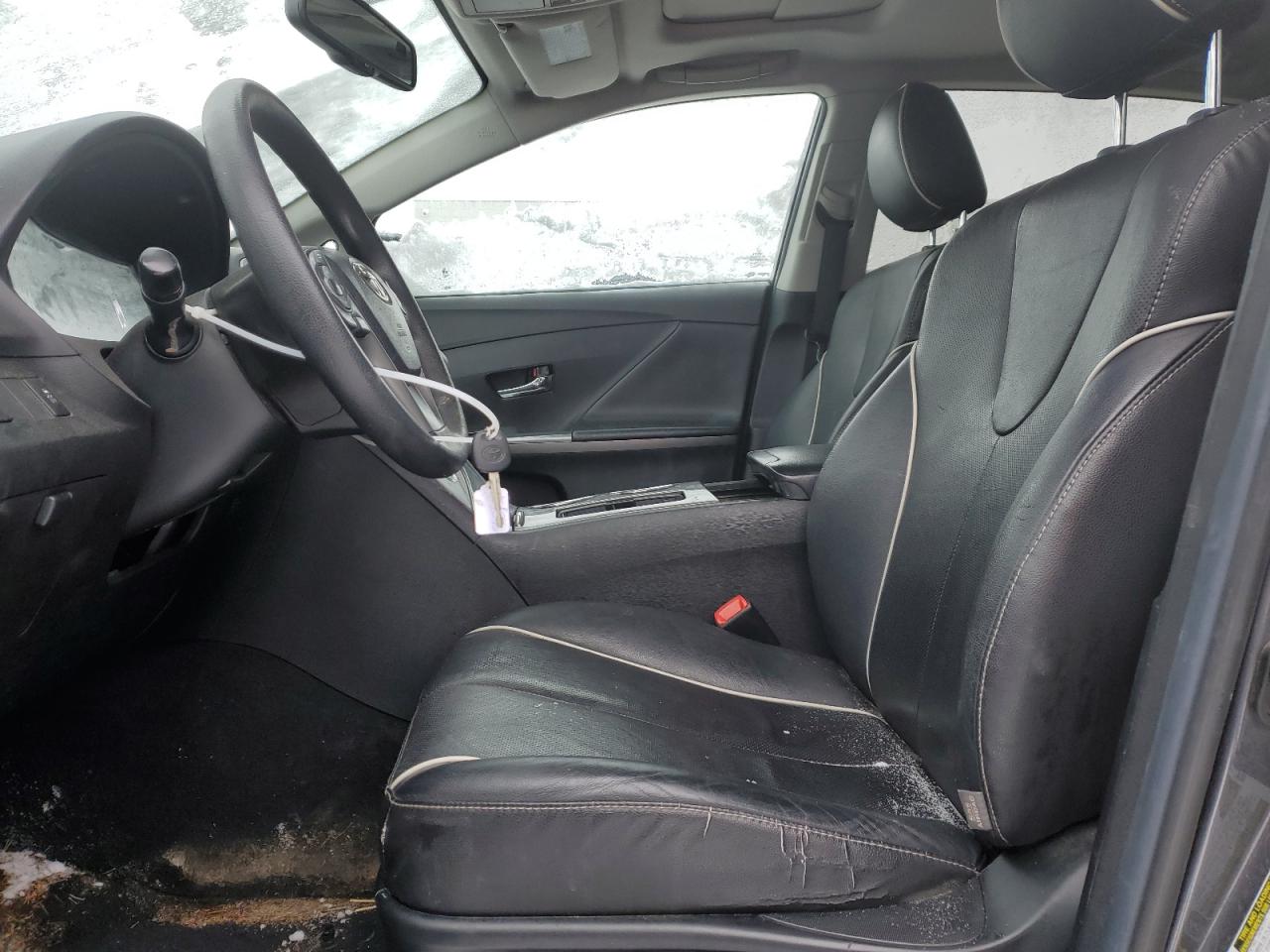 2013 Toyota Venza - Image 7