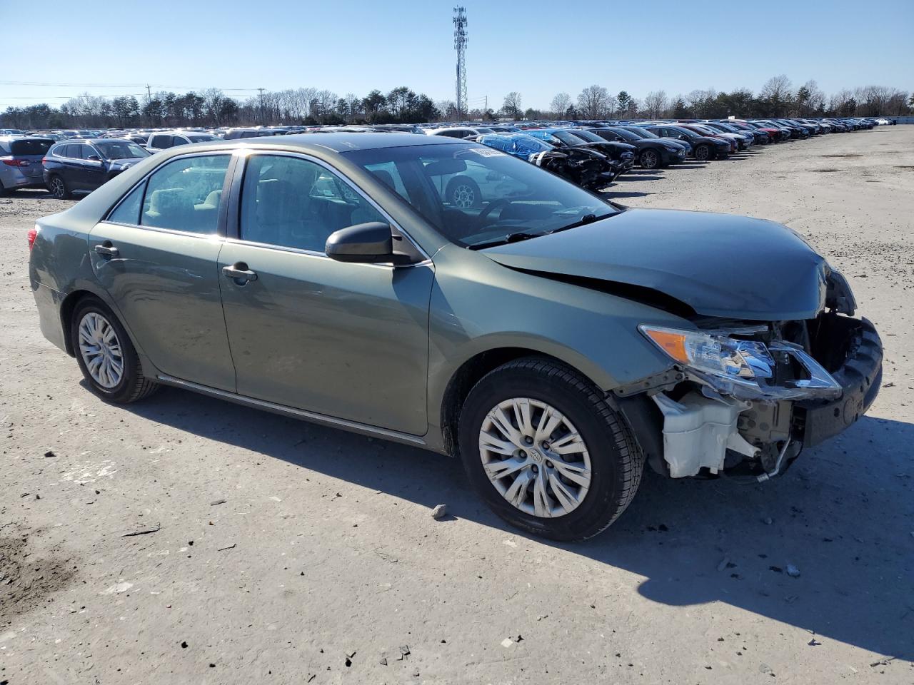 2012 Toyota Camry - Image 4