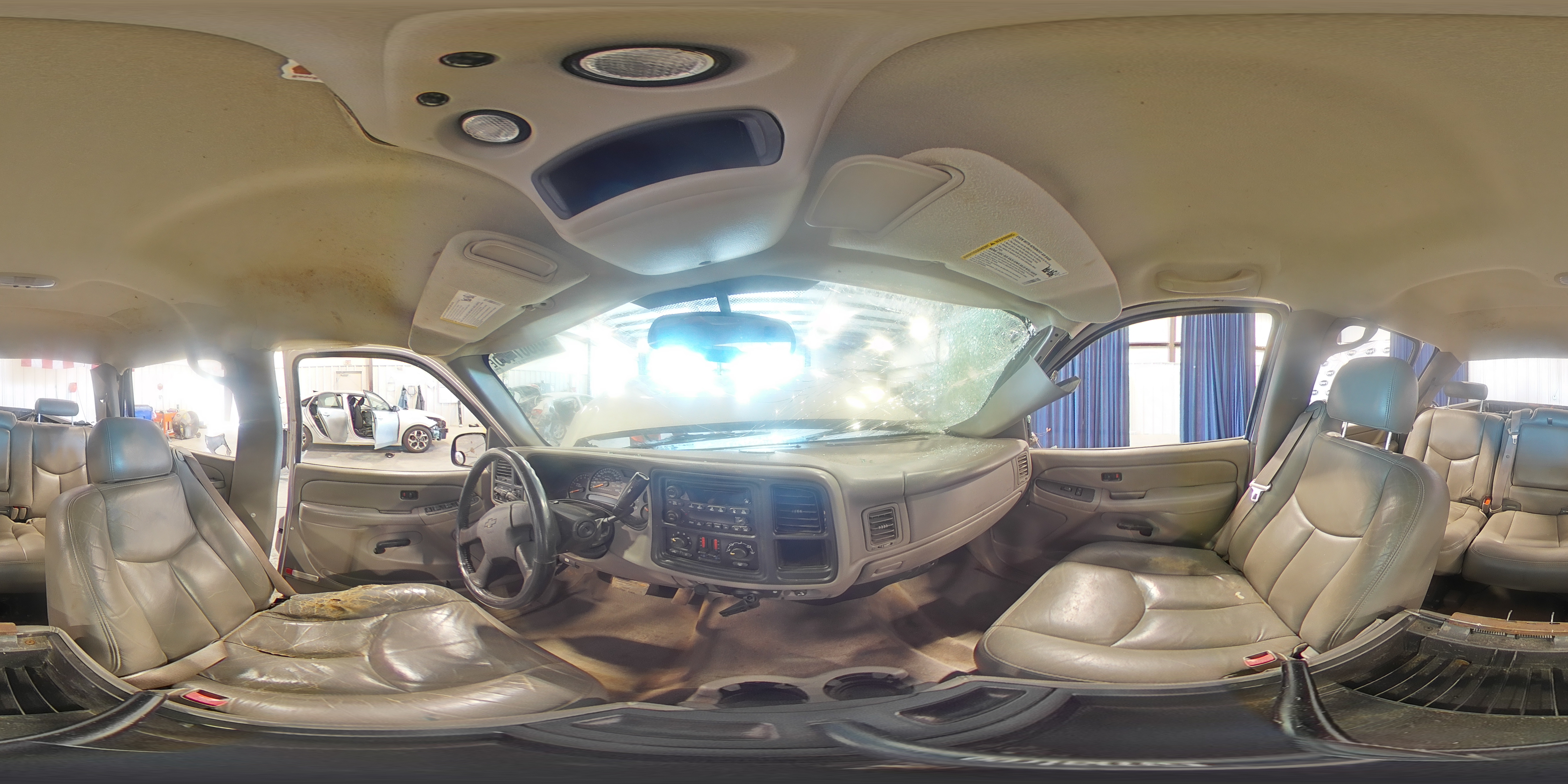 2006 Chevrolet Silverado - Image 13