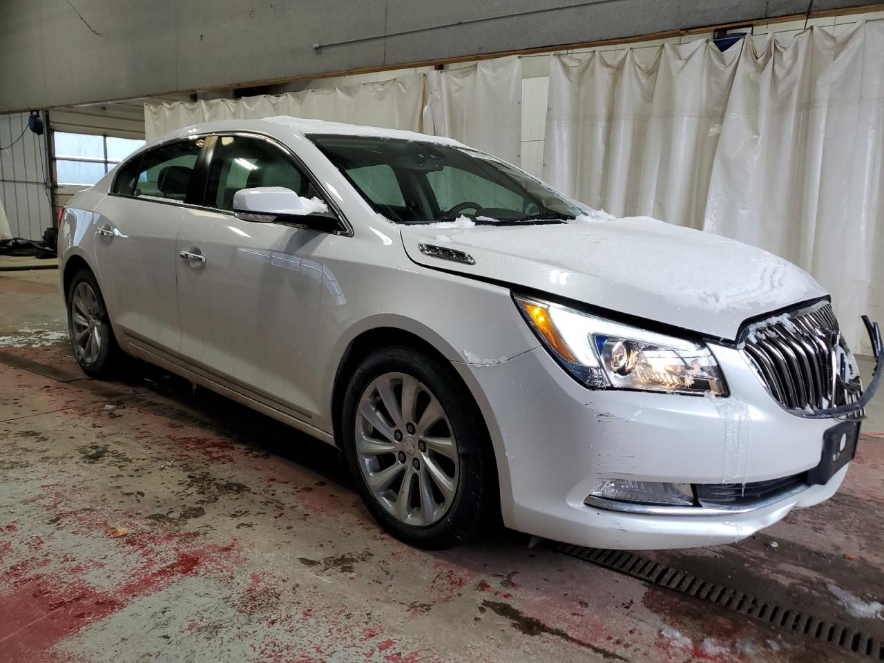 2016 Buick LaCrosse - Image 4