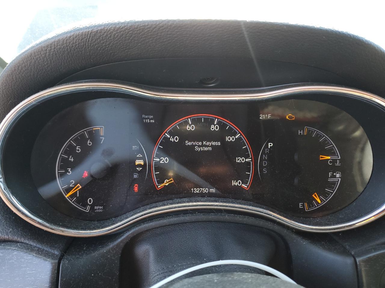 2015 Jeep Grand Cherokee - Image 9