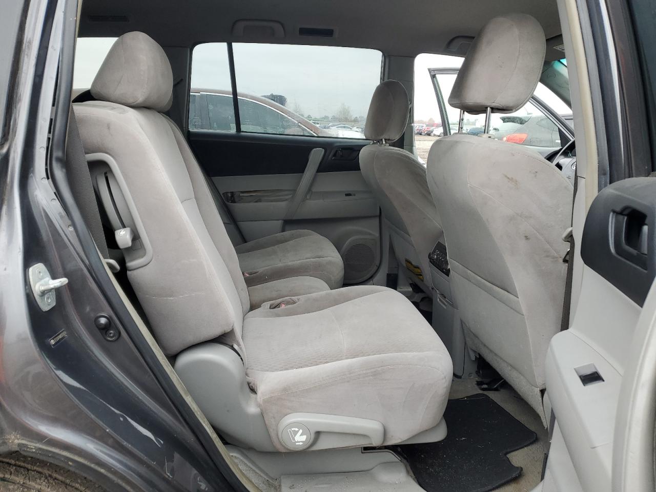 2008 Toyota Highlander - Image 11