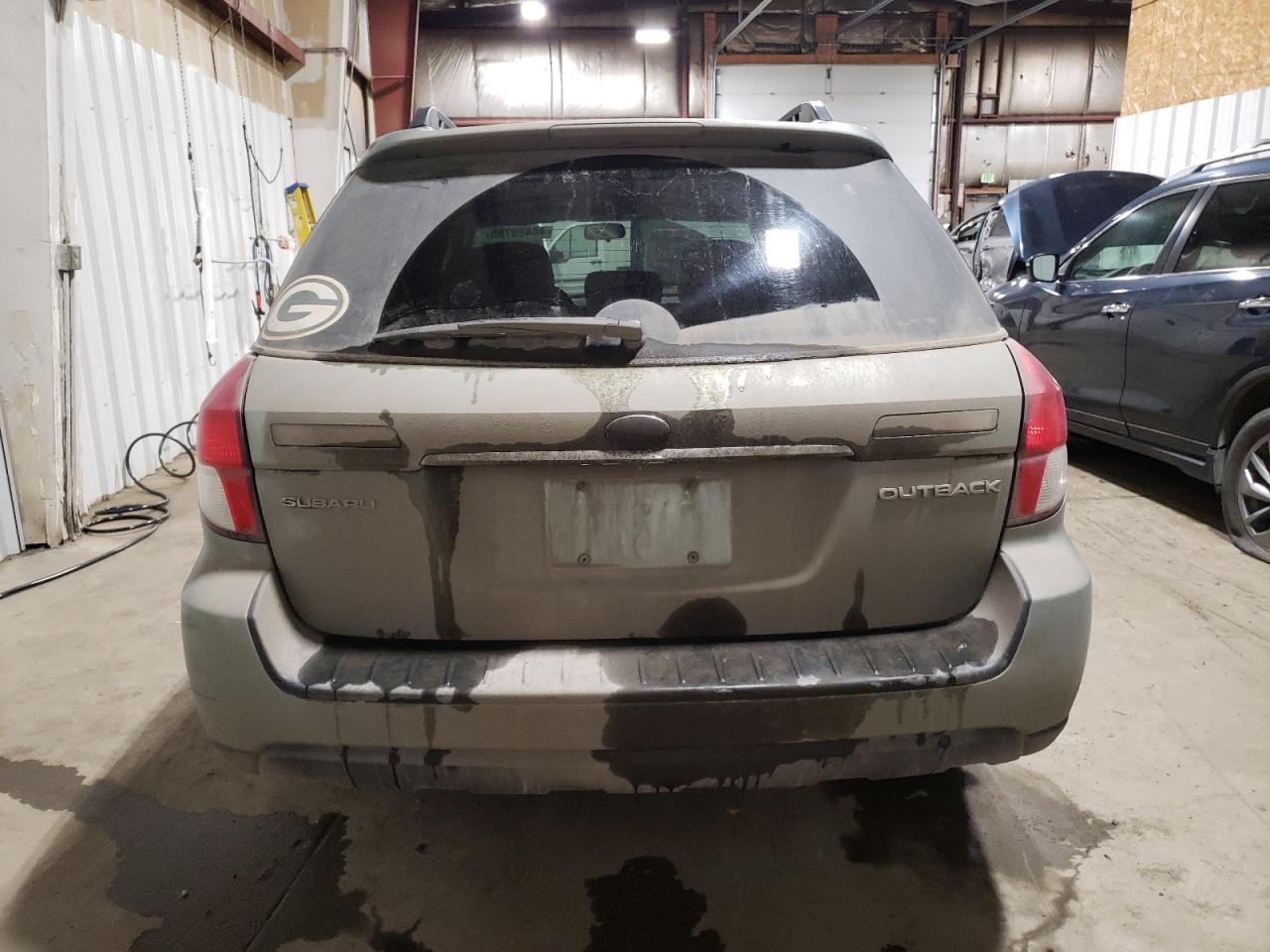 2009 Subaru Outback - Image 6