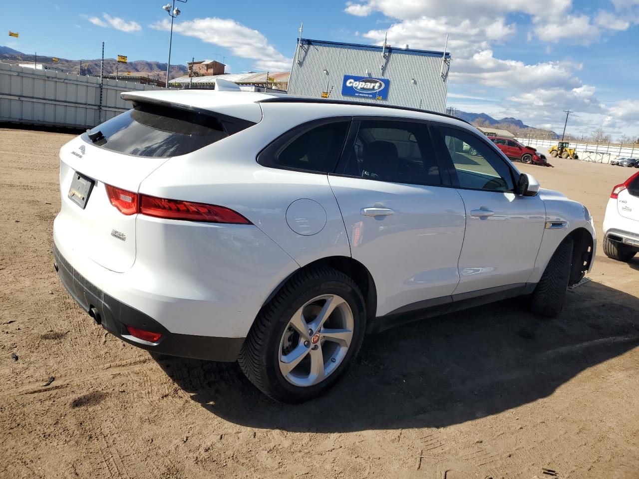 2017 Jaguar F-Pace - Image 3