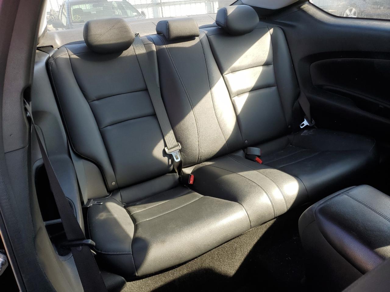 2015 Honda Accord - Image 10