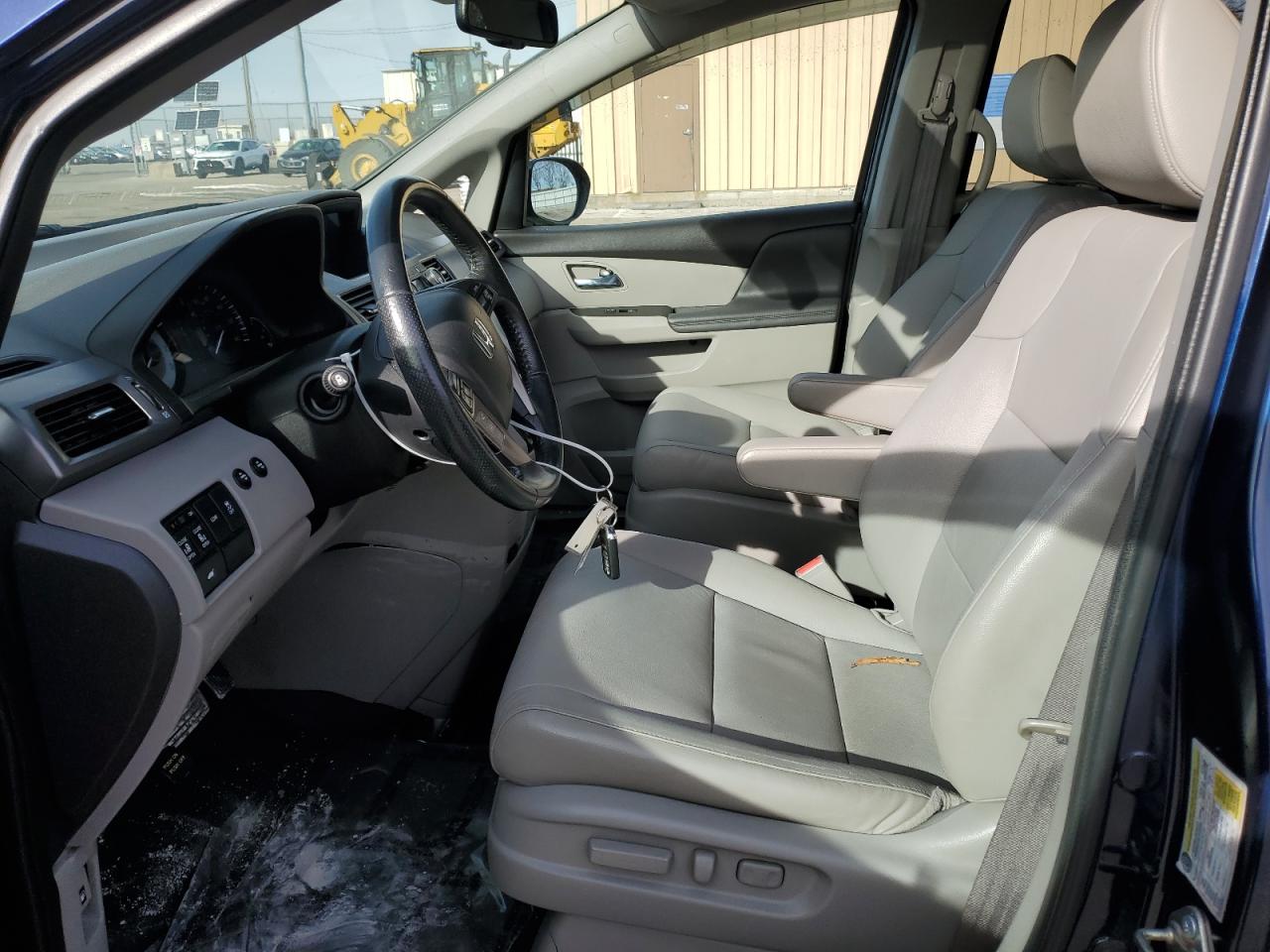 2017 Honda Odyssey - Image 7