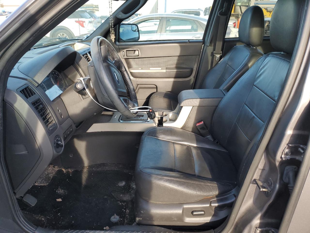 2011 Ford Escape - Image 7
