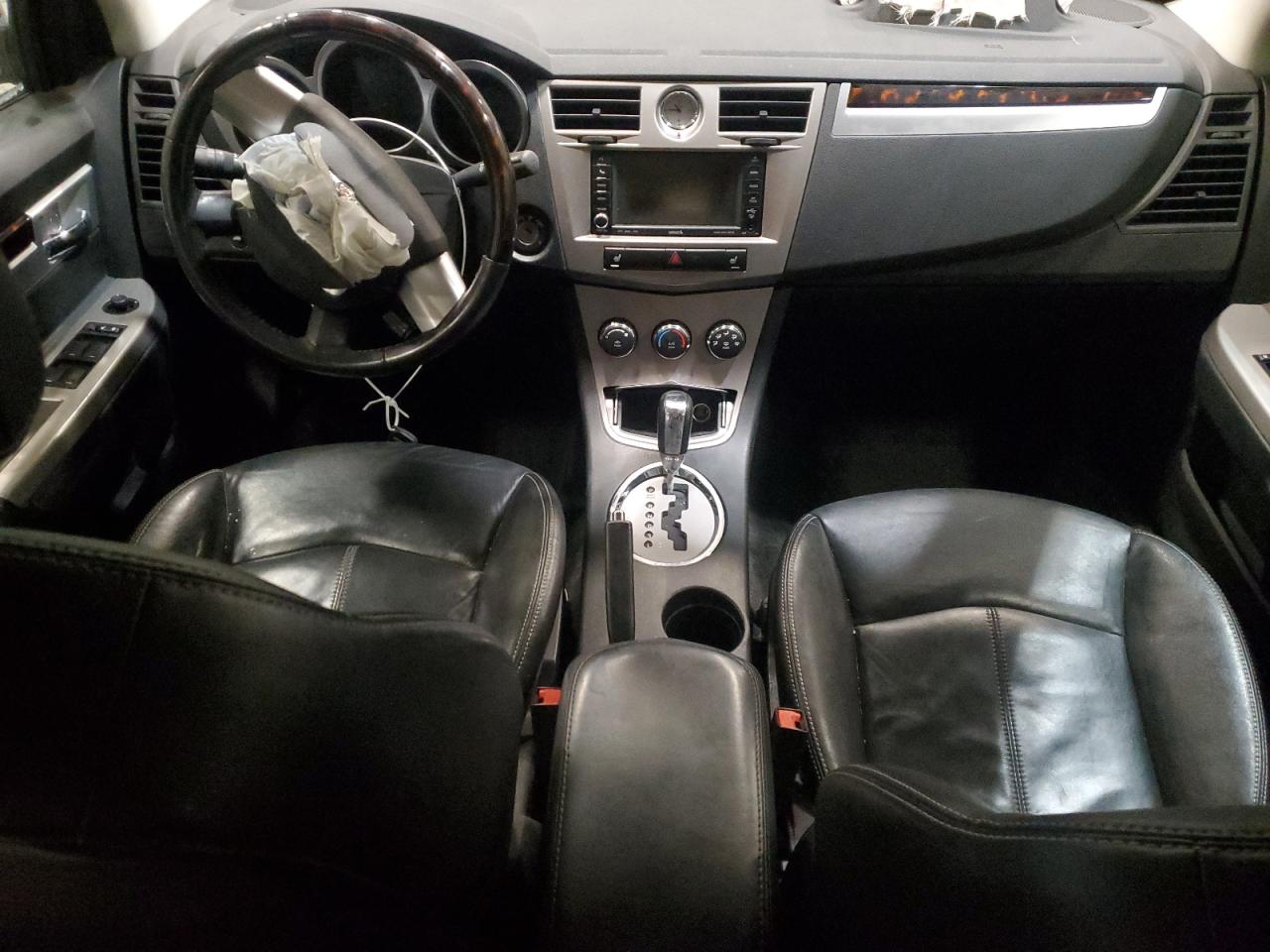 2010 Chrysler Sebring - Image 8