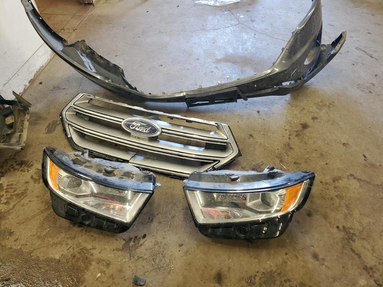 2015 Ford Edge - Image 13