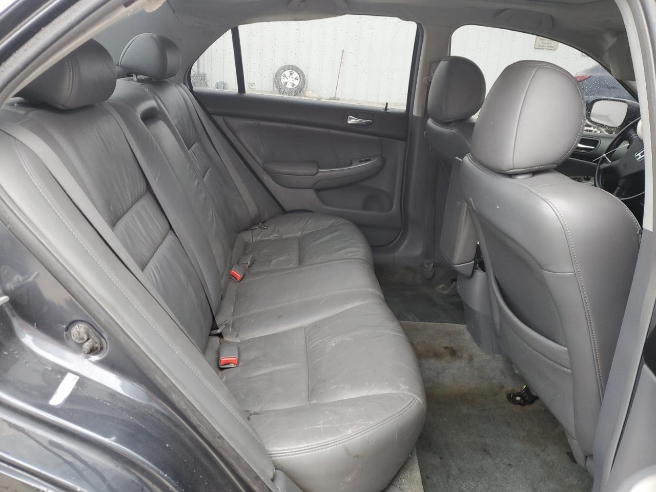 2007 Honda Accord - Image 10
