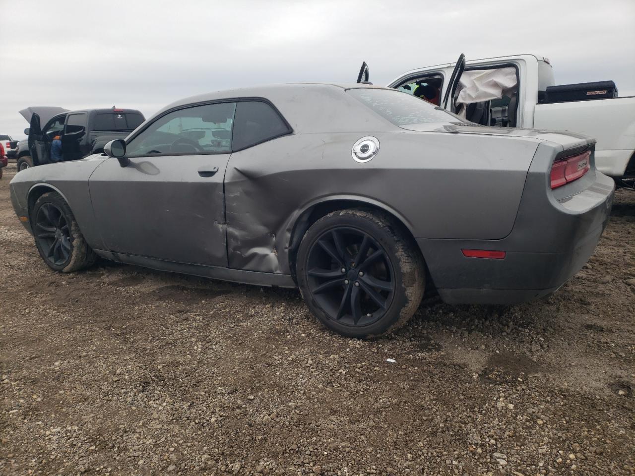 2011 Dodge Challenger - Image 2