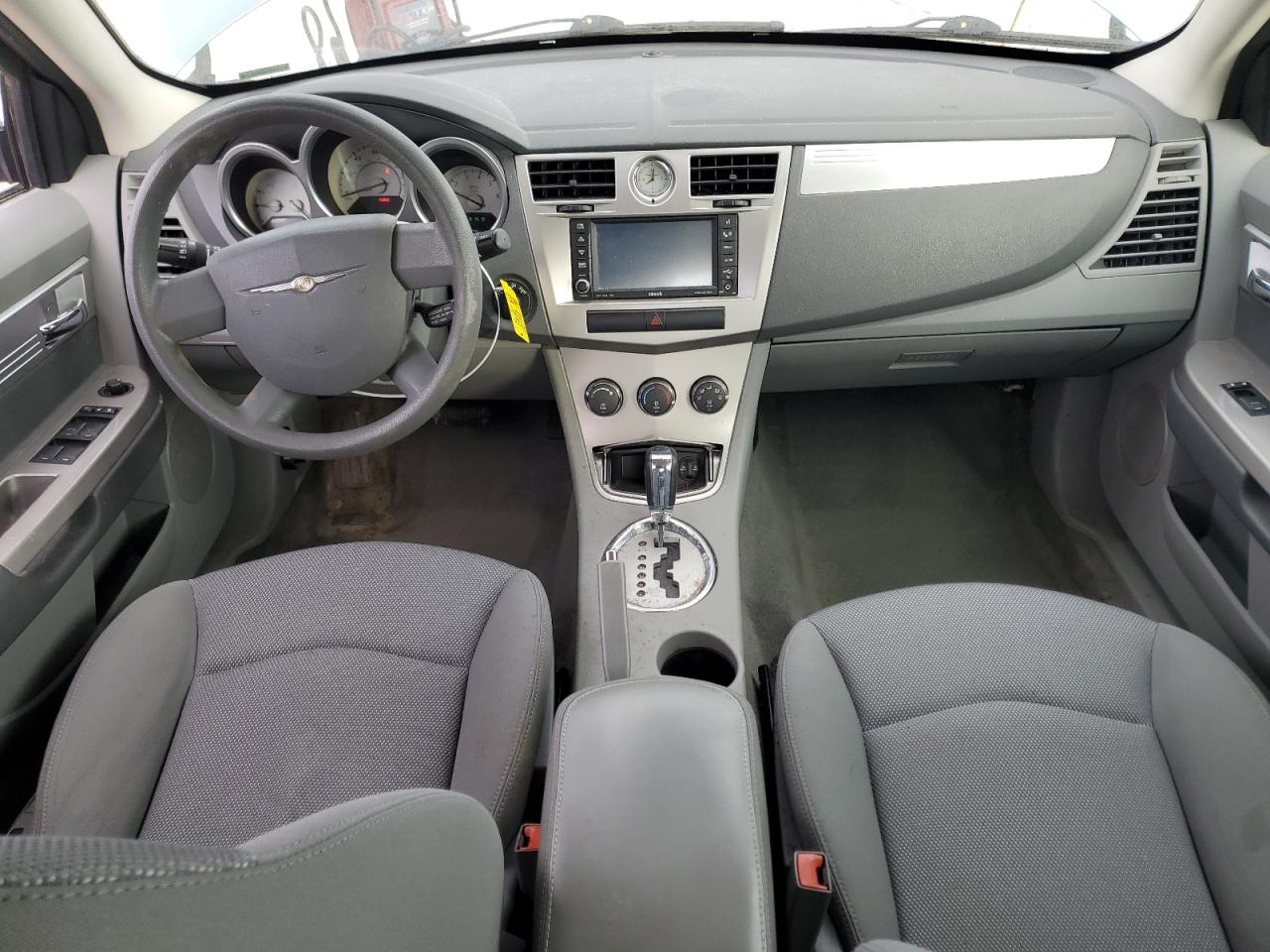2008 Chrysler Sebring - Image 8