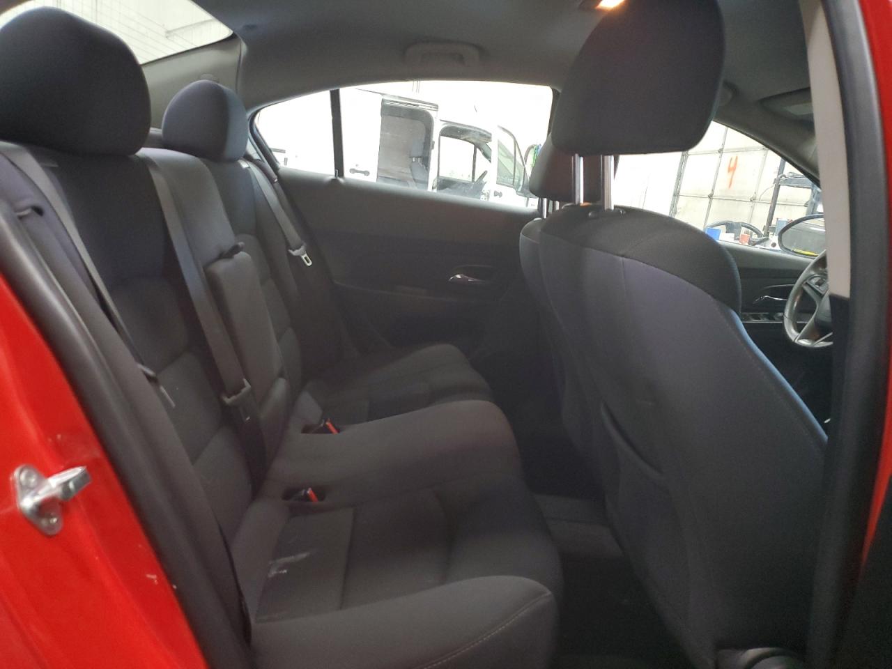 2014 Chevrolet Cruze - Image 10