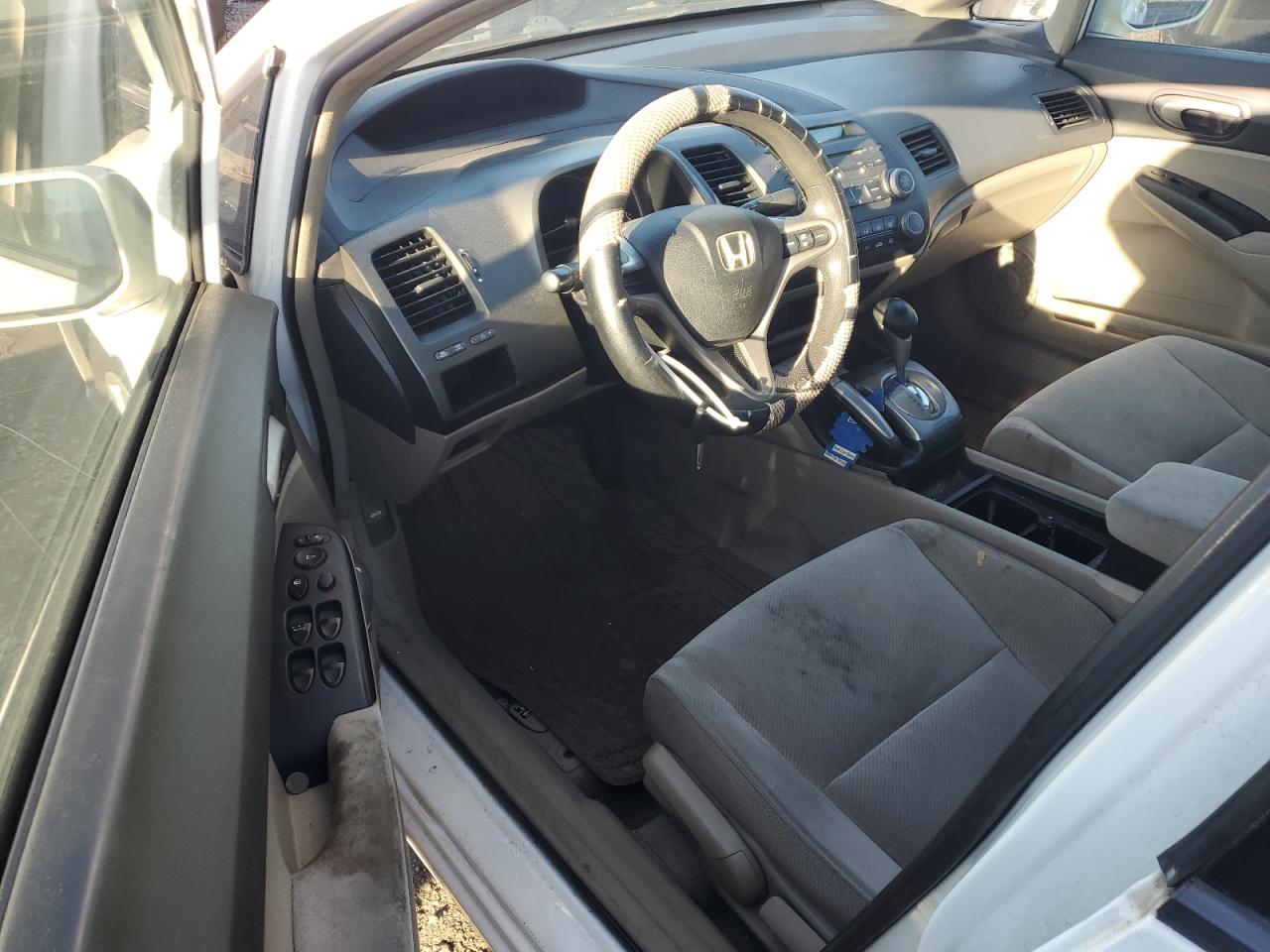 2010 Honda Civic - Image 8