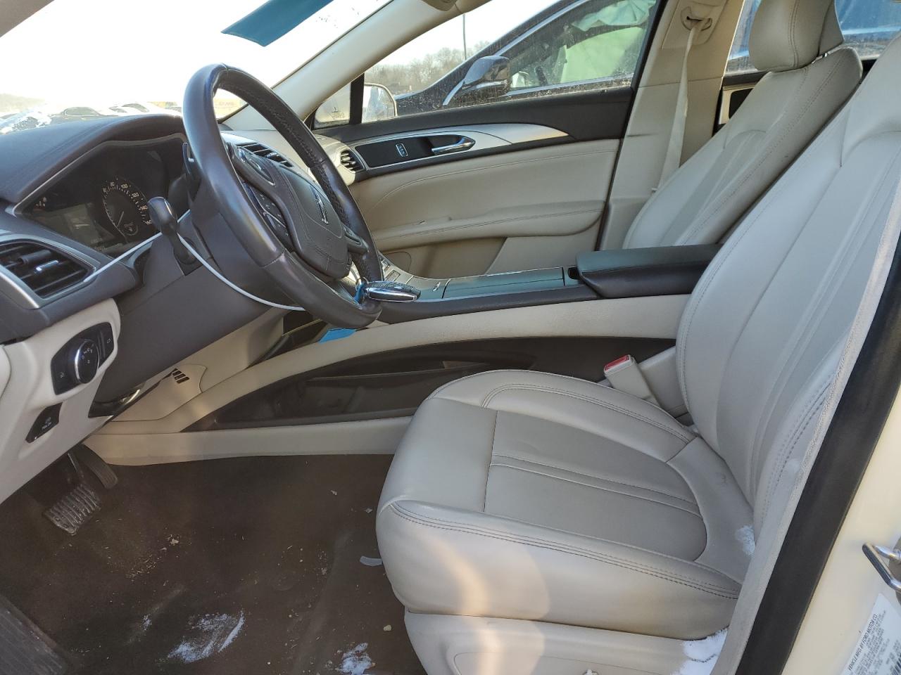 2017 Lincoln MKZ - Image 7