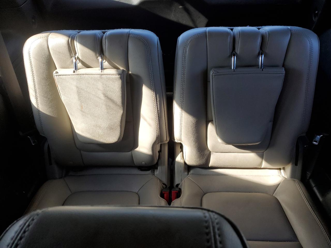 2013 Ford Explorer - Image 10