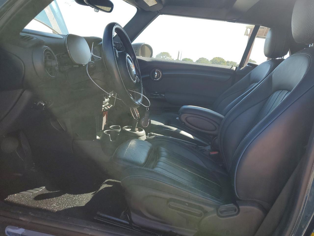 2021 MINI Cooper - Image 7
