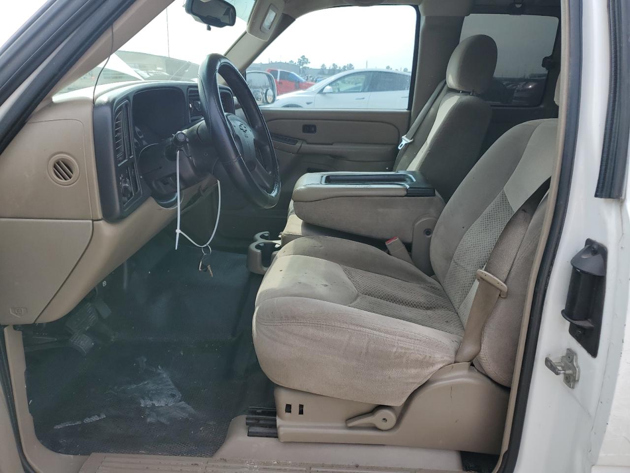 2007 Chevrolet Silverado - Image 7