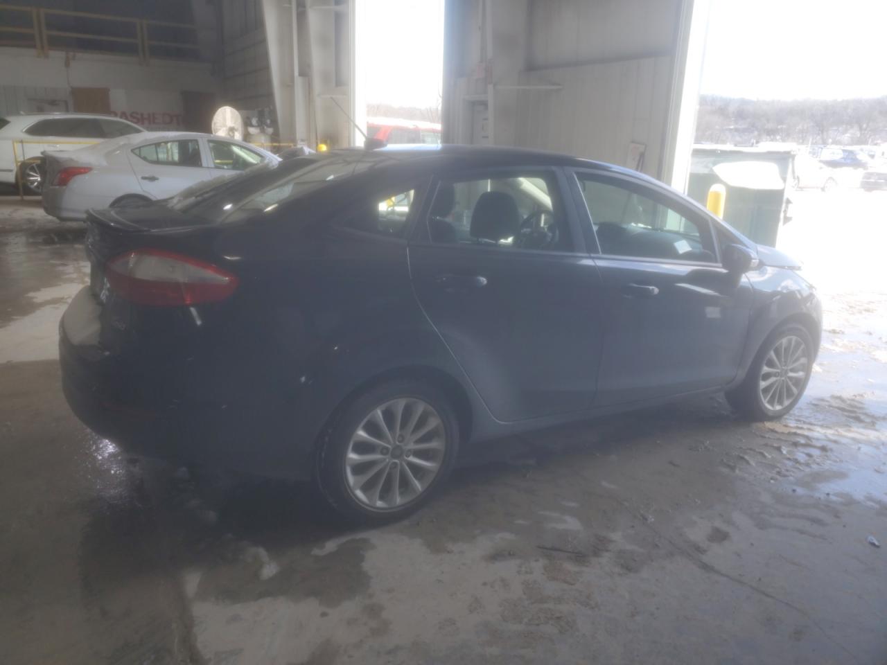 2014 Ford Fiesta - Image 3