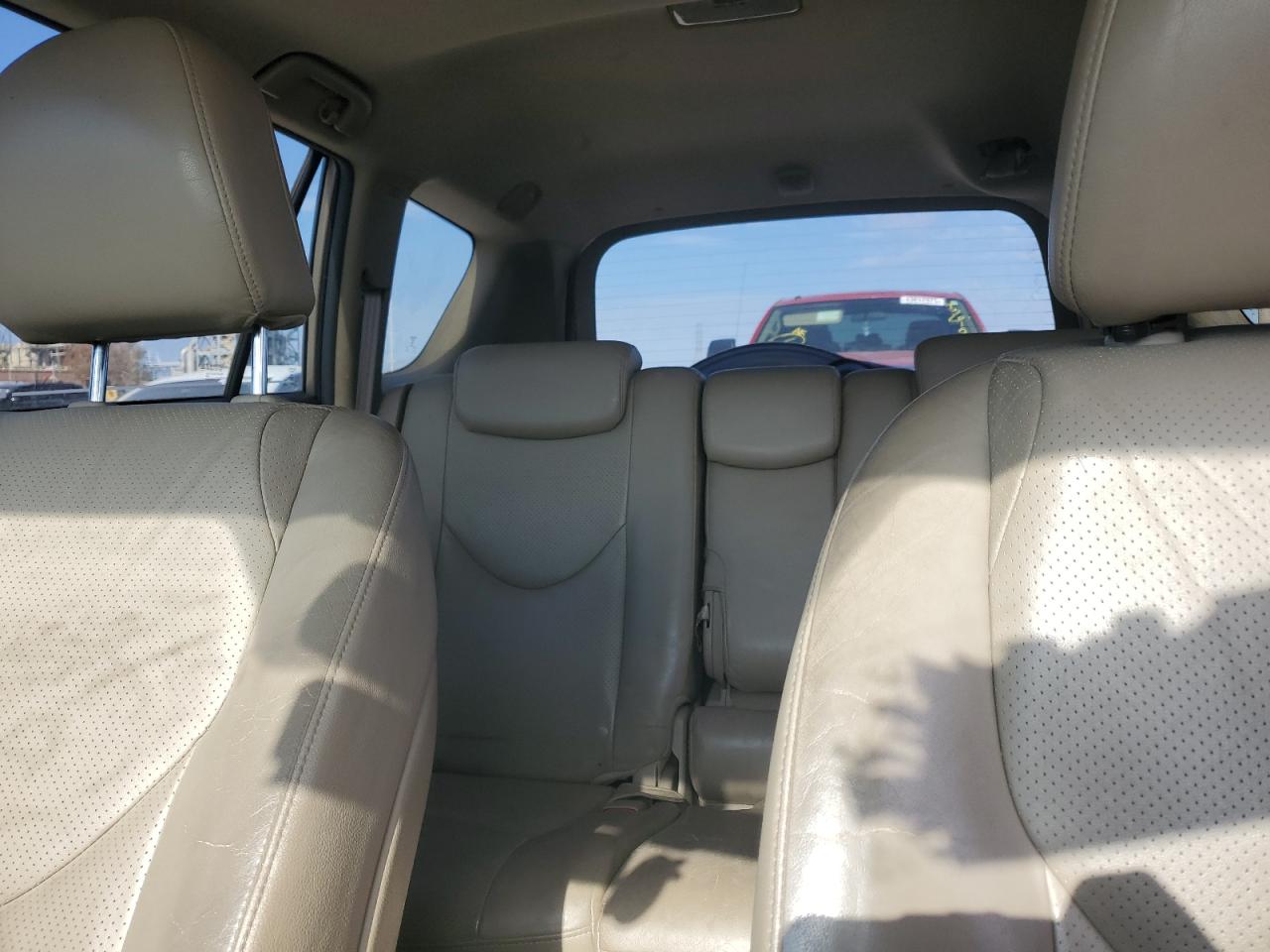 2010 Toyota RAV 4 - Image 10
